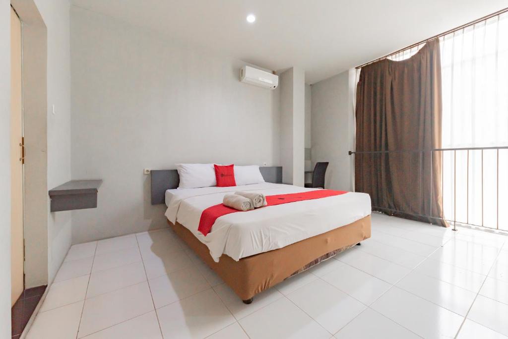 Turangga Hotel | RedDoorz @ Pelajar Pejuang 3
