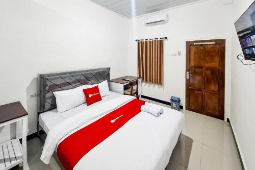 West Semarang House | RedDoorz Syariah AN NUR near Exit Toll Krapyak 3 Semarang