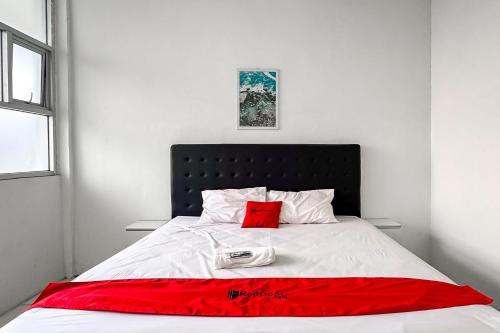 Ngamprah Hotel | RedDoorz Syariah at Neu Hostel Cisarua Lembang