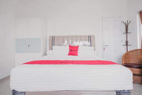 Jambi House | RedDoorz Syariah near Arafah Hospital Jambi