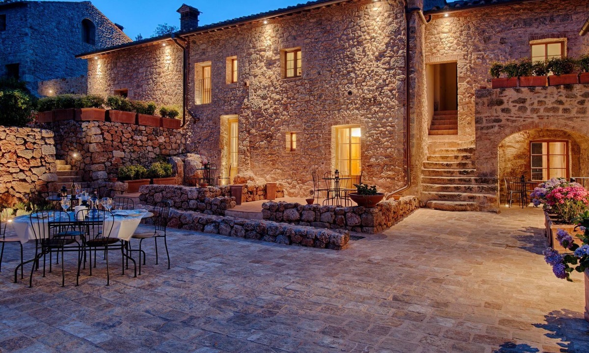 Monteriggioni House | Relais La Costa by Interhome