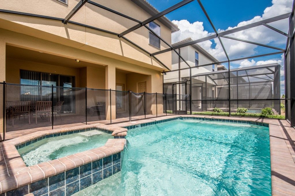 Four Corners Villa | Resort Living Brand New Windsor At west side 6 Bed Pool and Spa Villa
