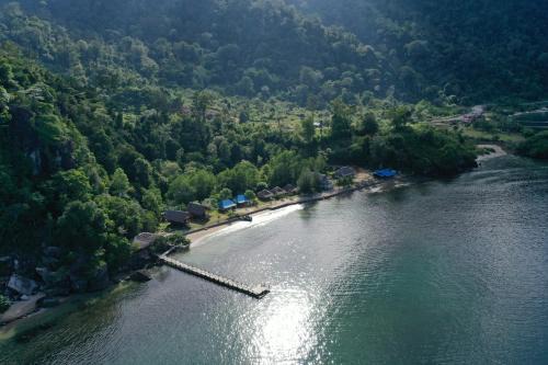 Nagari Sungai Pinang Hotel | Ricky's Beach House