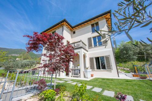 Roe Volciano Apartment | Ricomilla Holiday - Family Friendly