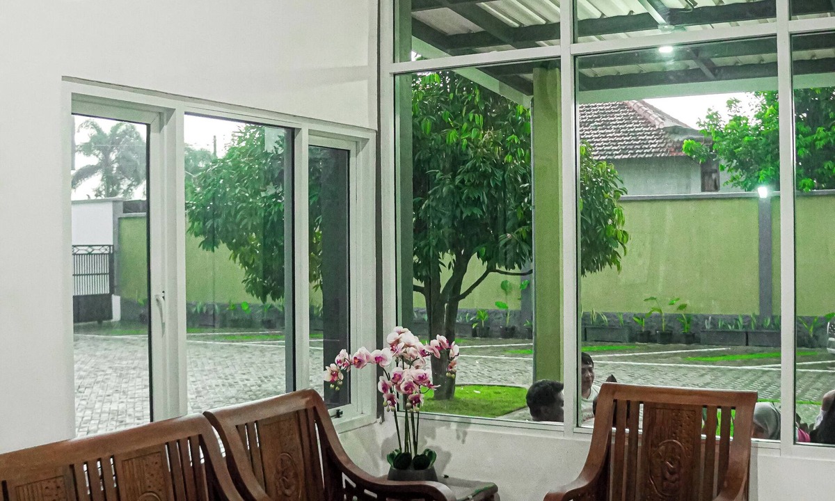 Ngasem Hotel | RR -2 Syariah Hotel SLG