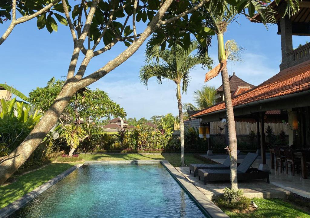 Sayan Villa | Rumah Dadong