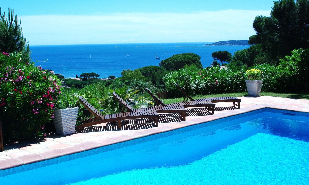Sainte-Maxime Villa | Sainte-Maxime: beautiful Villa with Spa, swimming pool and amizing view of gulf of St Tropez