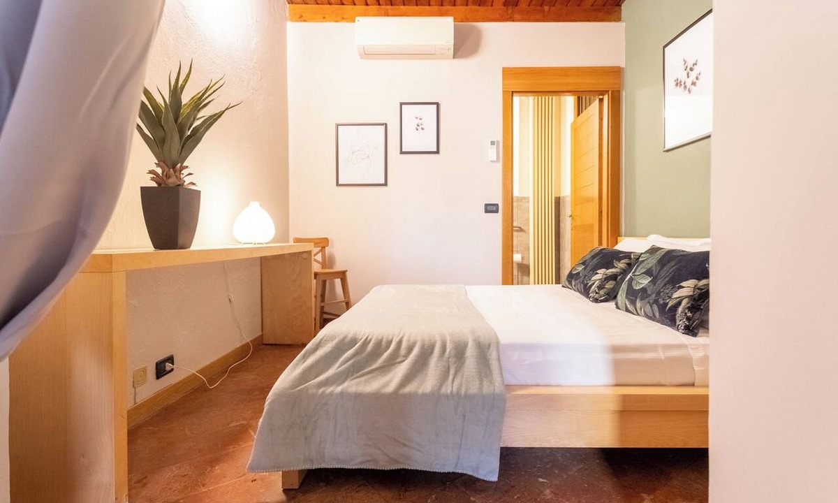Como City Centre Apartment | San Fedele Apartment Historical Como City Center