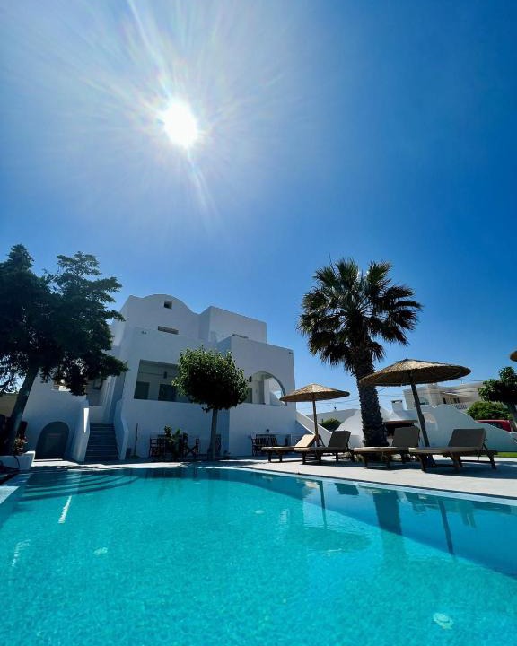 Vothon House | Santorini Garden Homes