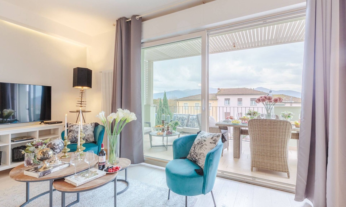 Lucca Historical Center Apartment | Serenity Vista Penthouse with Terrace in the City Centre of Lucca