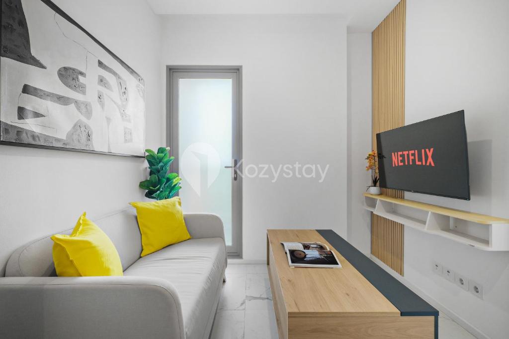 Cilandak Apartment | Soreli by Kozystay - TB Simatupang
