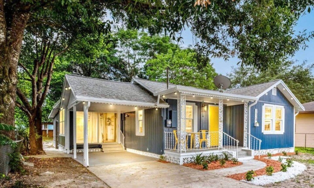 Azalea Park House | Spacious 4BR Orlando Home Flex Room + Pets OK