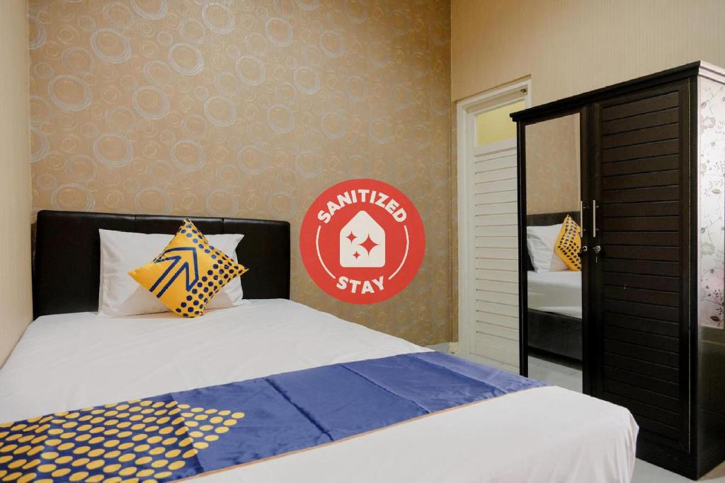 Lumajang Hotel | SPOT ON 1878 Griya Bunda Family