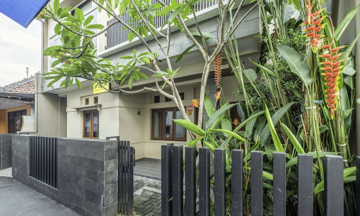 Tasikmalaya Hotel | SPOT ON 2080 Rumah Kita Residence