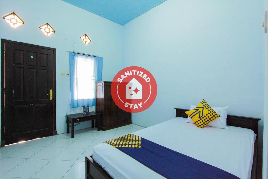 Banyuwangi Hotel | SPOT ON 2288 Kost Mittasukha Family