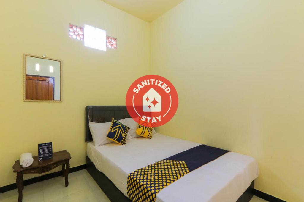 Senduro Hotel | SPOT ON 2378 Omah Nusantara Homestay