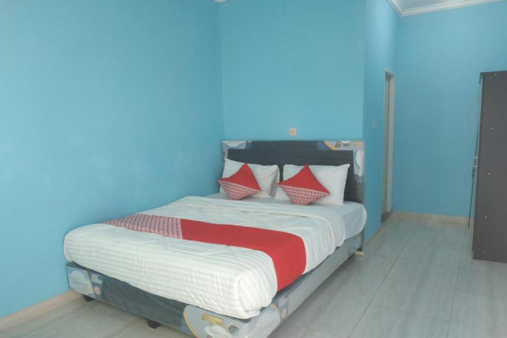Pondokcina Hotel | SPOT ON 92645 Nita Residence Syariah