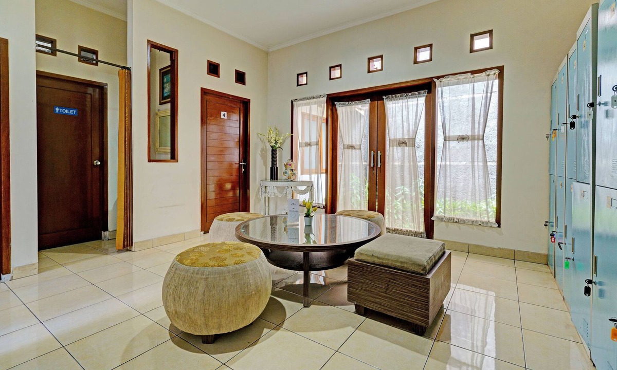 Cipaganti Hotel | SPOT ON 92975 Aria Hostel Capsul Cihampelas
