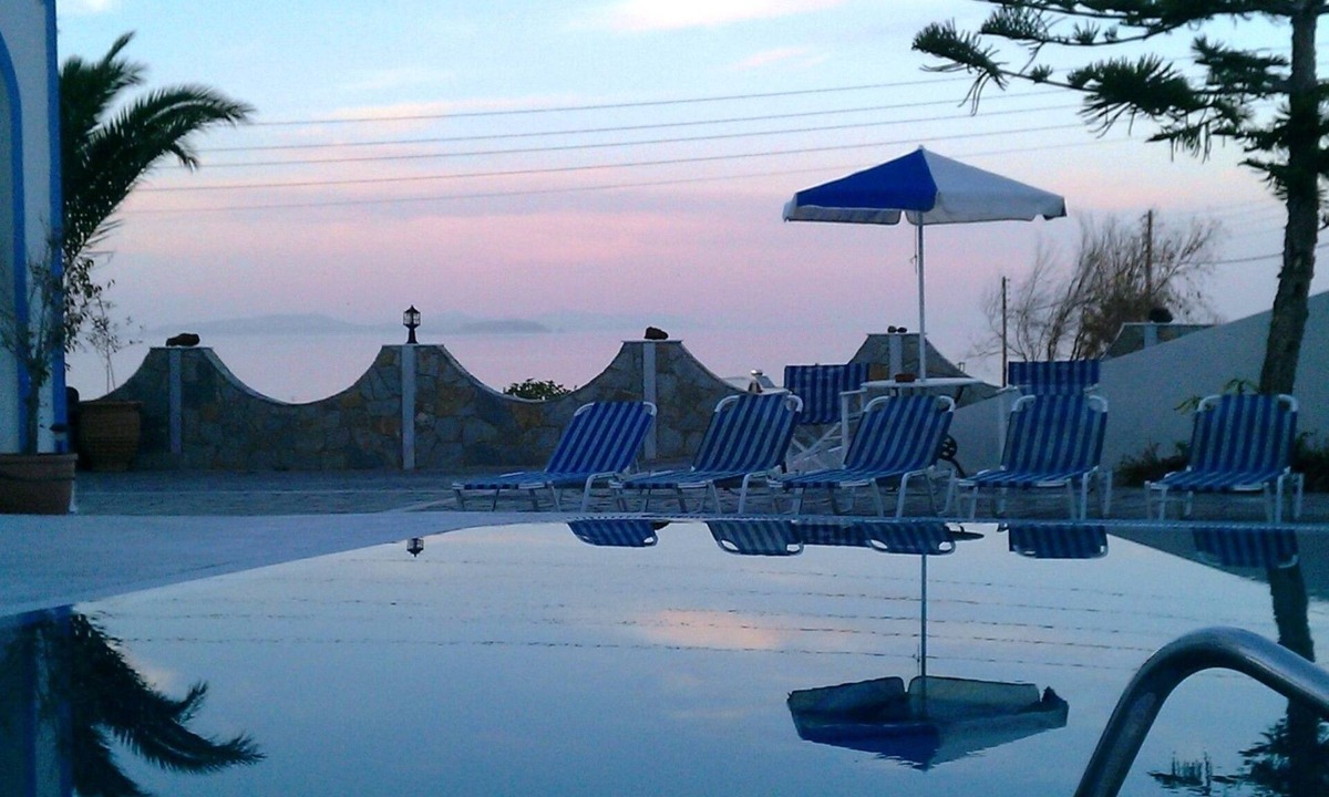 Karterados Hotel | Stavros Villas