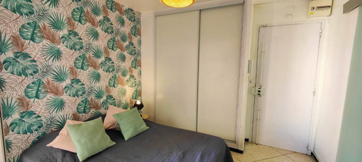 Saint-Raphael Apartment | Studio flat ∙ 2 guests