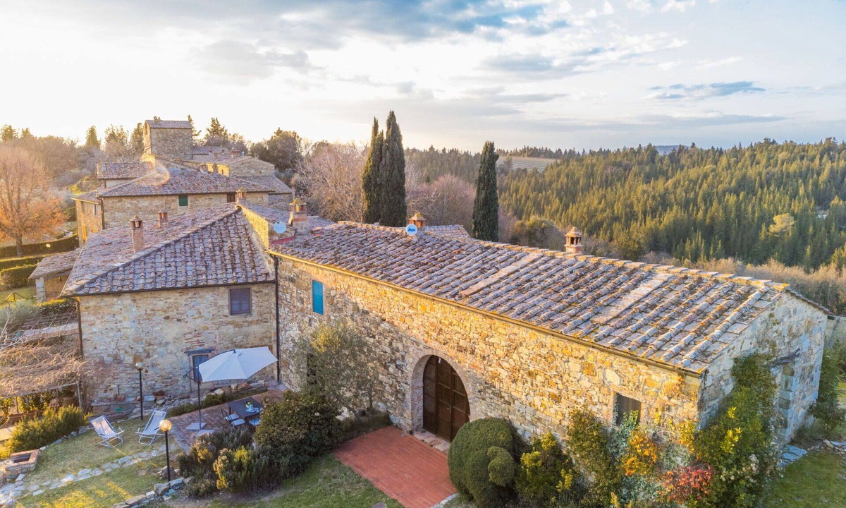Castellina in Chianti House | Stunning private villa for 4 guests with pool, WIFI, TV, terrace and panoramic view
