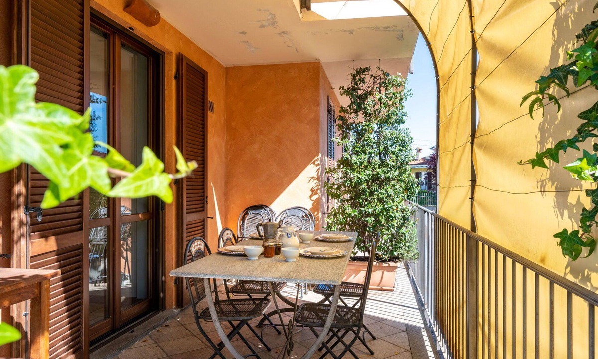 Narzole House | Stunning villa for 8 people with WIFI, hot tub, private pool, A/C, TV and terrace