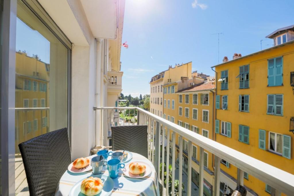 Carre d'Or Apartment | SUEDE 2 AP4208 By Riviera Holiday Homes