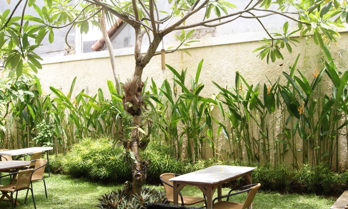 Sidakarya Bed & Breakfast | Sugiras Living