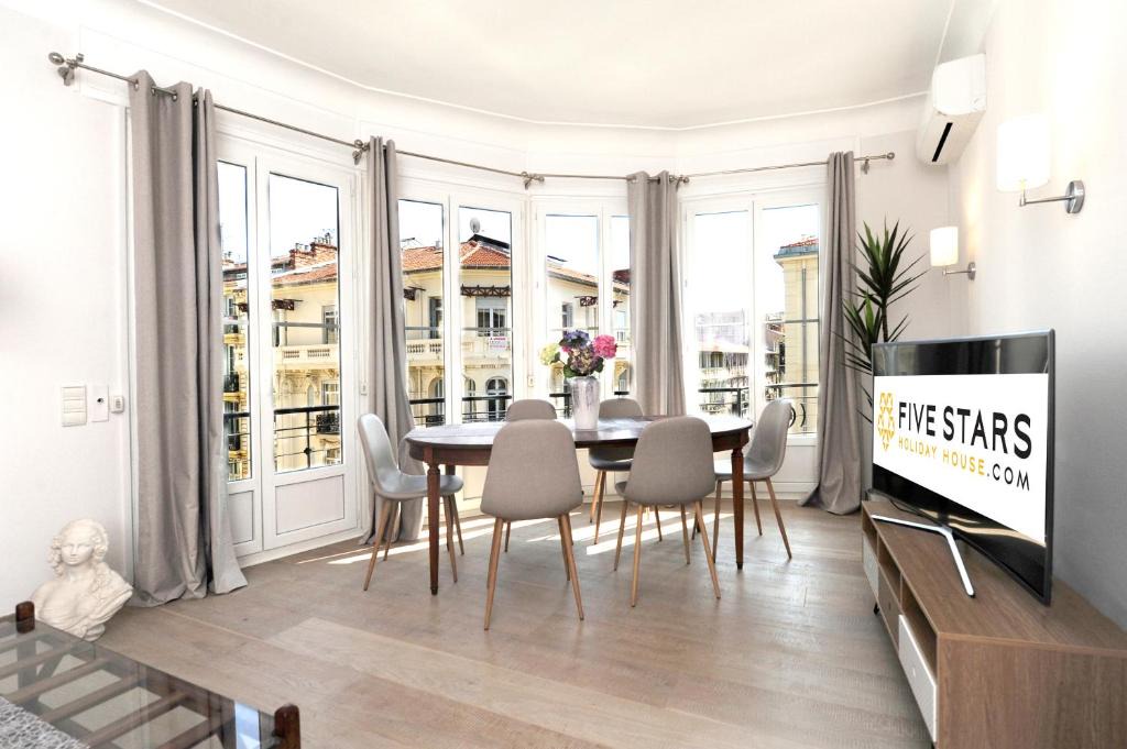Nice City Centre Apartment | Suite Appartment La Buffa Five stars Holiday House