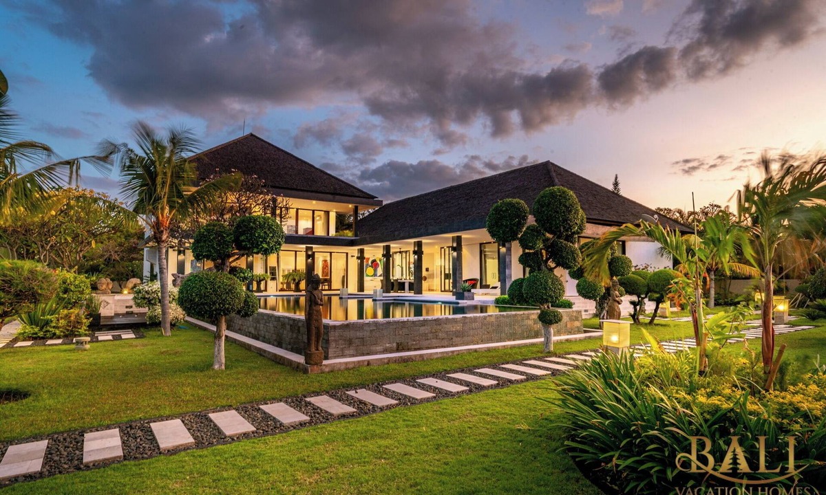 Kalianget Villa | Sunrise Luxury at the Edge of the Sea and River with Heli PAD and tennis court!