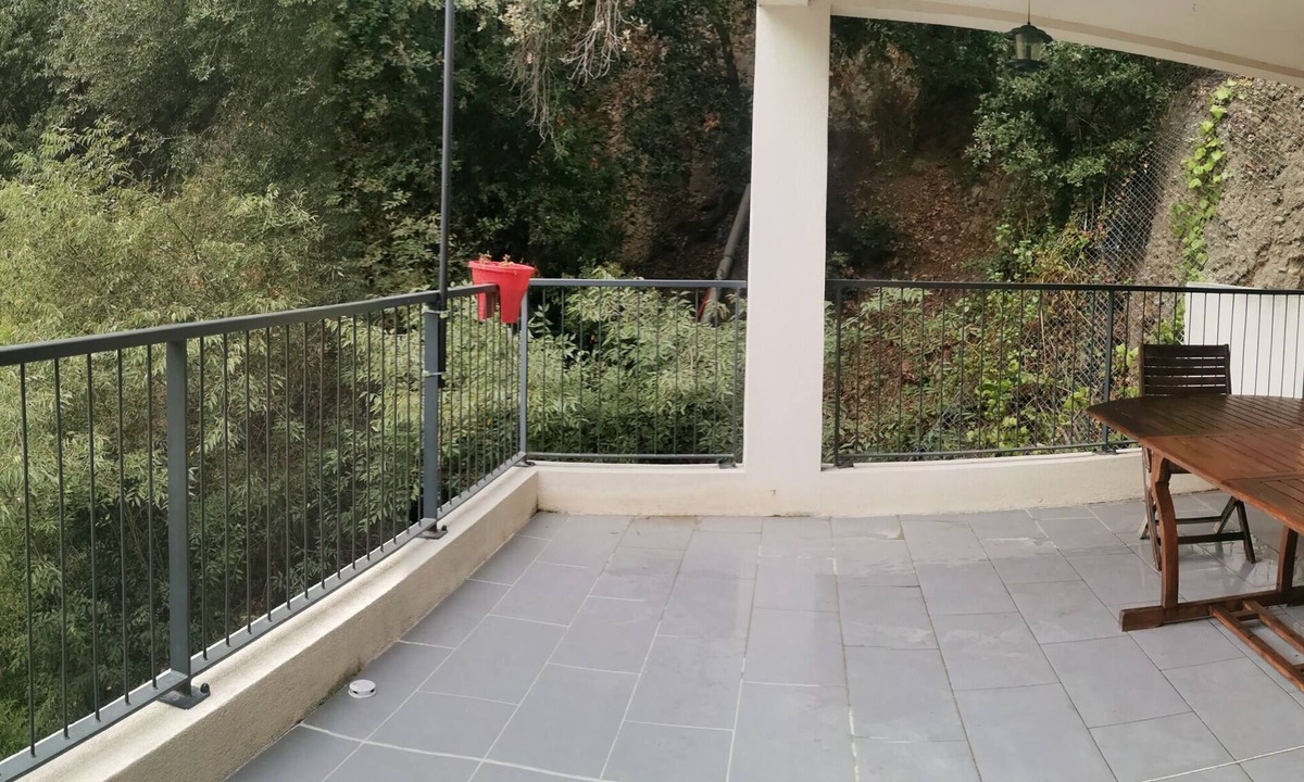 Saint-Sylvestre Apartment | Superb 3-room apartment with large terrace and private garage