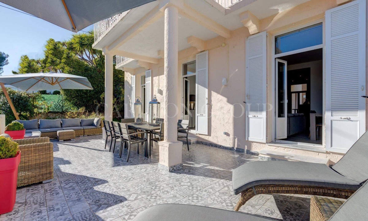 Carnot Villa | Superb Villa - Cannes Centre - Near Palais des Festivals and Beaches