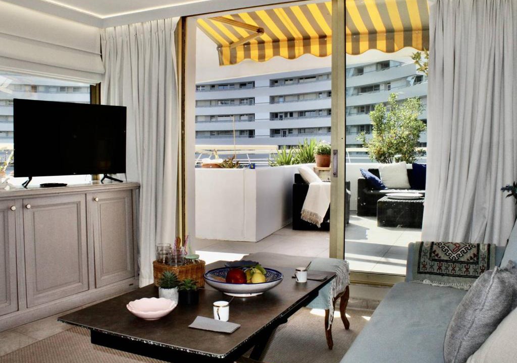 Villeneuve Loubet Beach Apartment | Superbe appartement climatisé avec terrasse et jardin à Villeneuve Loubet Plage - FR-1-252A-106