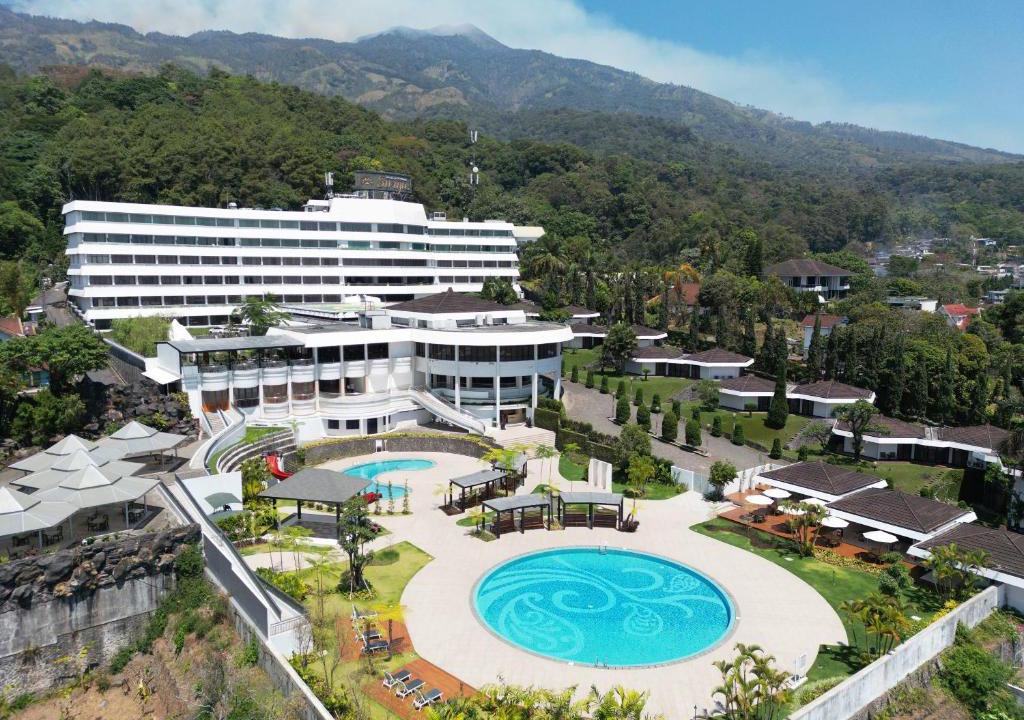 Prigen Hotel | Surya Hotel & Cottages Prigen