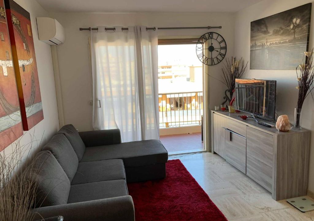 Plaine de la Brague Apartment | T2 - Au Calme - Vue mer - 3 min à pied de la plage