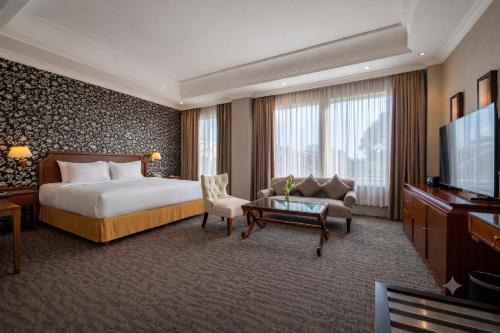 Bogor Tengah Hotel | The Mirah Hotel Bogor