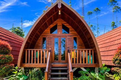 Pangalengan Resort | The Parabon Land Glamping & Cottage Pangalengan RedPartner
