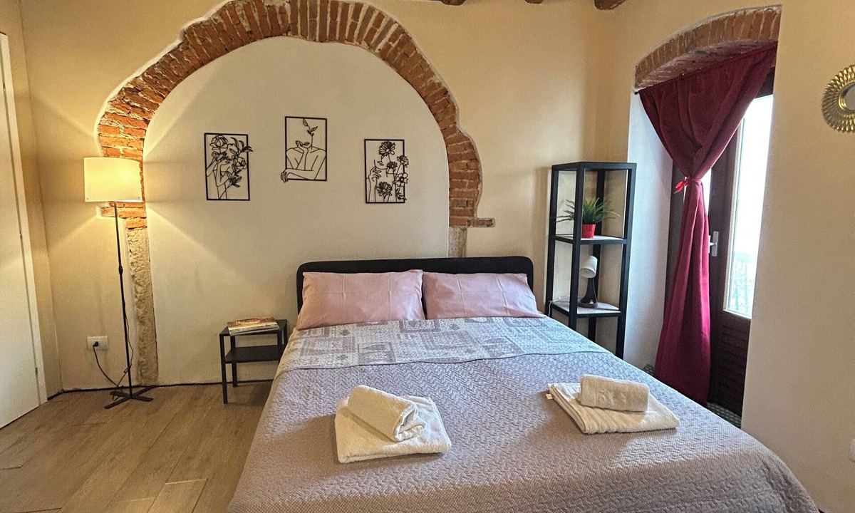 Cola Apartment | The room in the ancient village