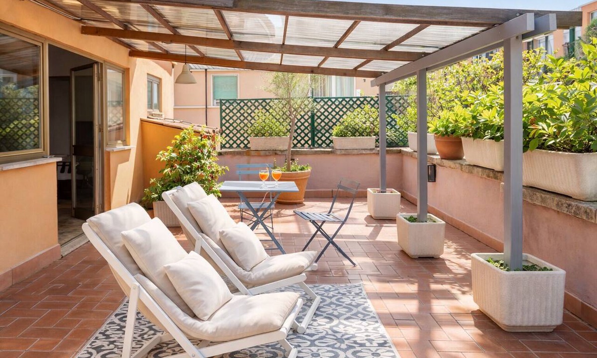 Gianicolense Apartment | The Trastevere Rooftop Suite Skyline by RHR