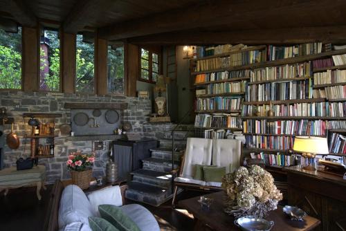 Riva Apartment | The Writer's Nest il rudere