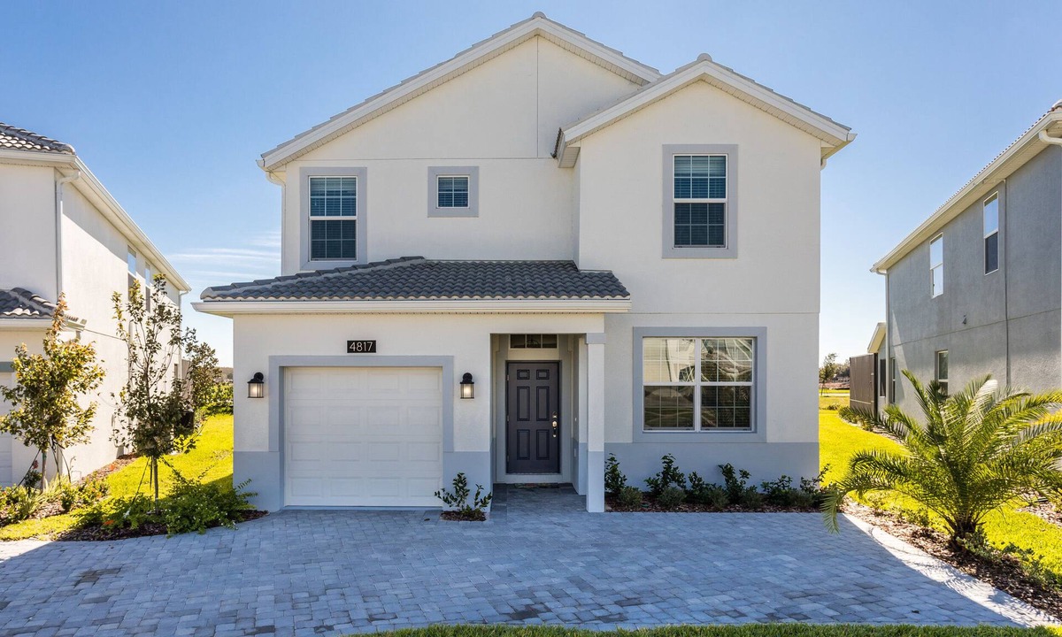 Kissimmee House | This 5 bedroom home is ideal for an elegant memorable family vacation