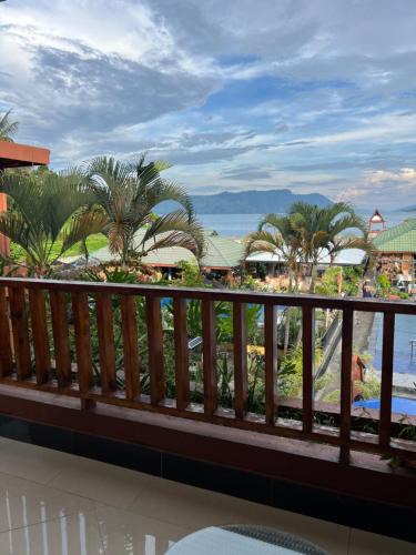 Tuk Tuk Resort | Toba Village Inn