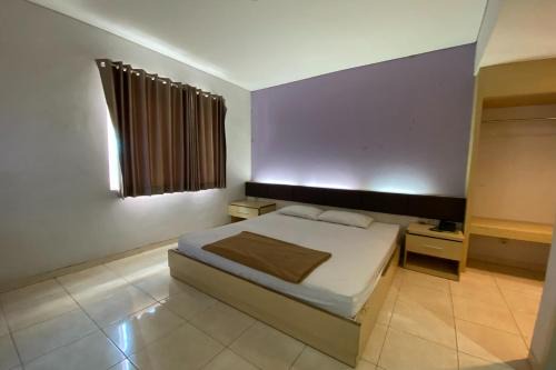 Surabaya Hotel | Townhouse Oak Hotel Niaga Surabaya