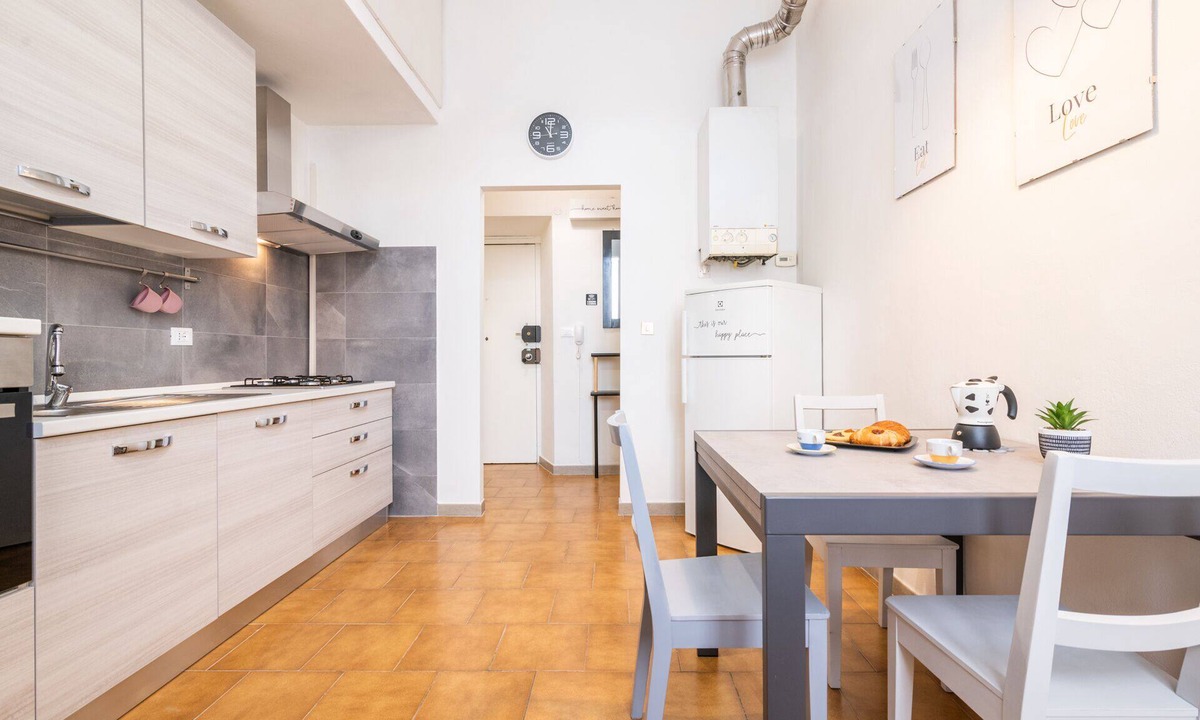 Livorno Apartment | Travel & Station Apartment by Pleiades Home