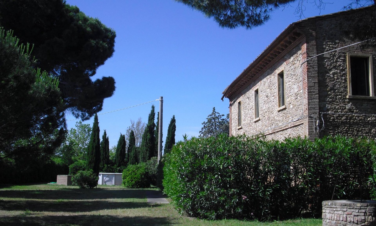 Bibbona House | Two-room apartment in a country house with park and swimming pool, near the sea.