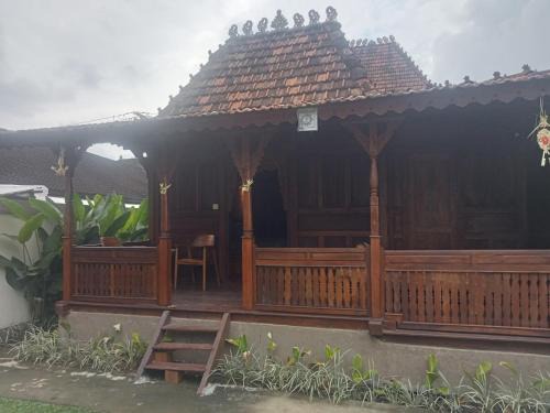 Pengosekan Villa | Ubud Taksu Private Villa 2