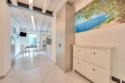 Salionze Apartment | Ulivo Apt - Palazzo Palermo 1817 - Happy Rentals