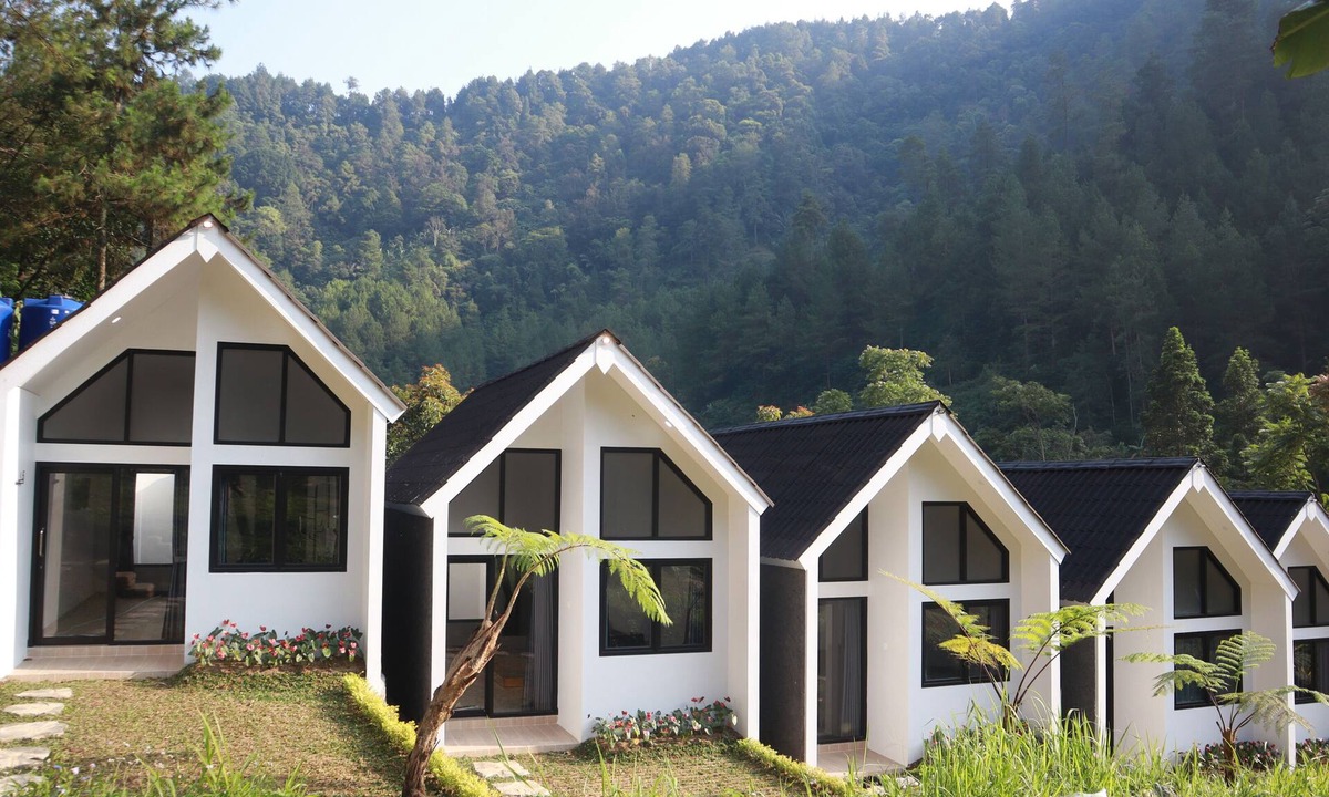 Hargomulyo Cabin | Ulya Kabin Tawangmangu