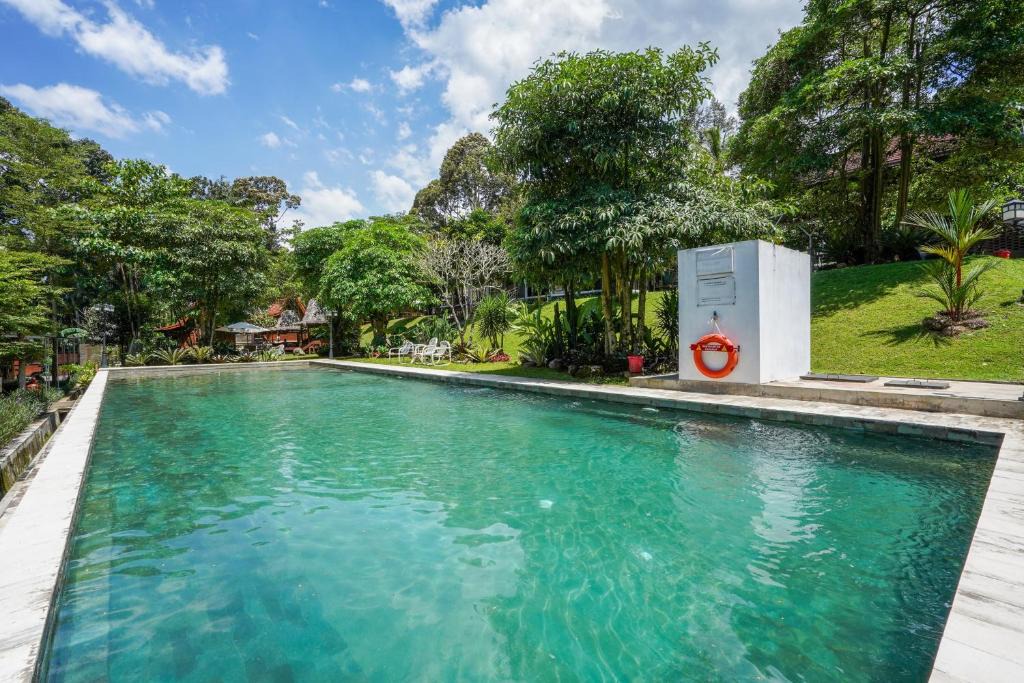 Banaran Hotel | Urbanview Onengan Resort