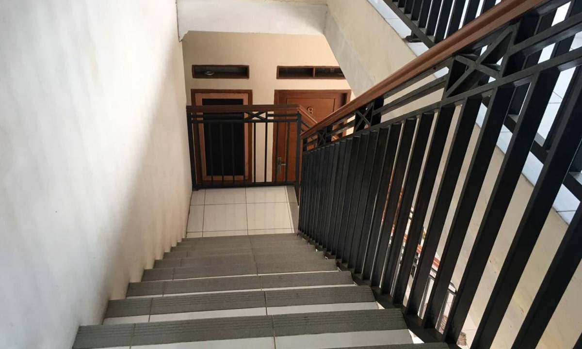 Bekasi House | Vanila Kost Jatiwarna - Caters to Women